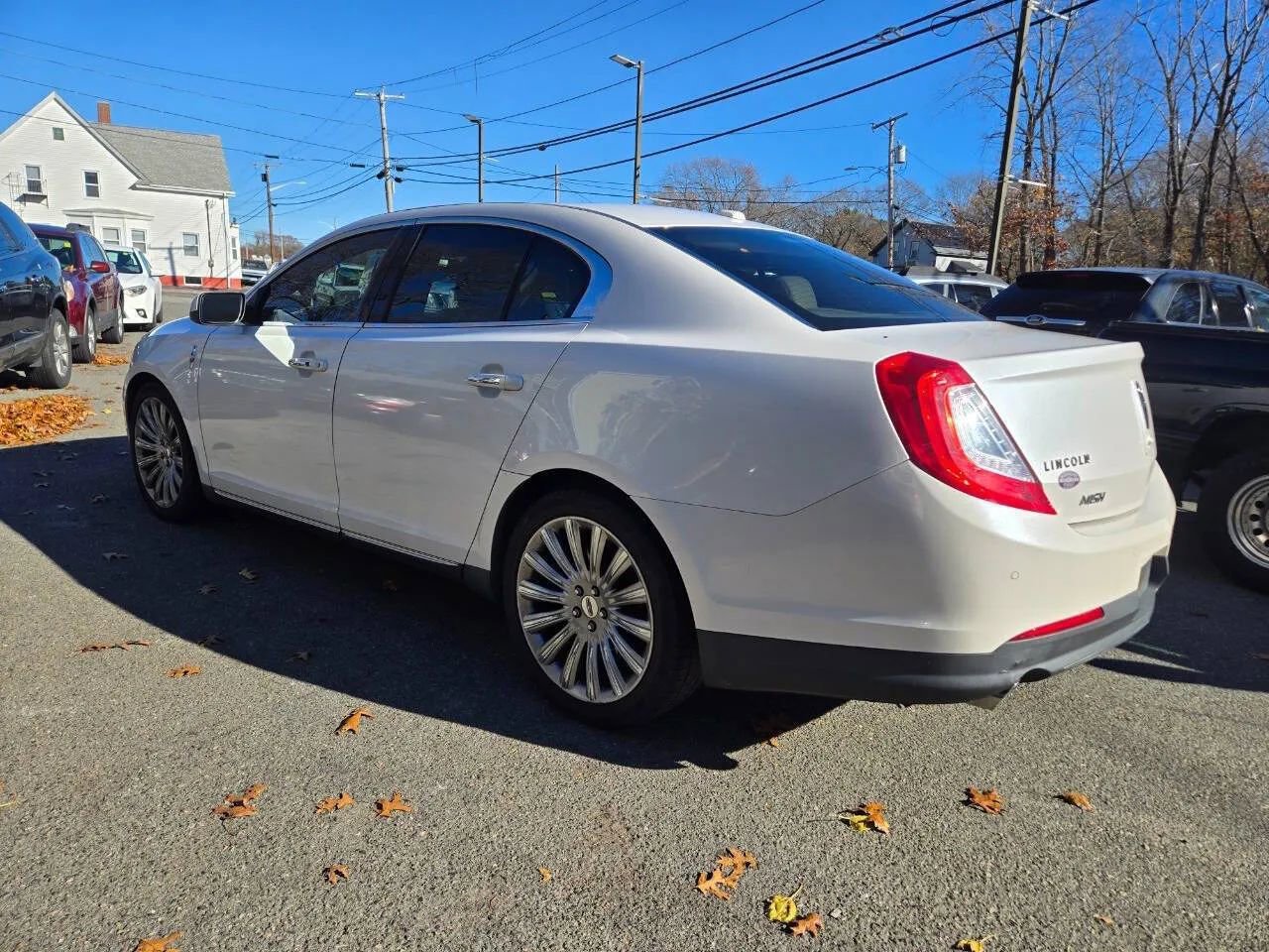 Used 2014 Lincoln MKS AWD w/ Equipment Group 101A image 8