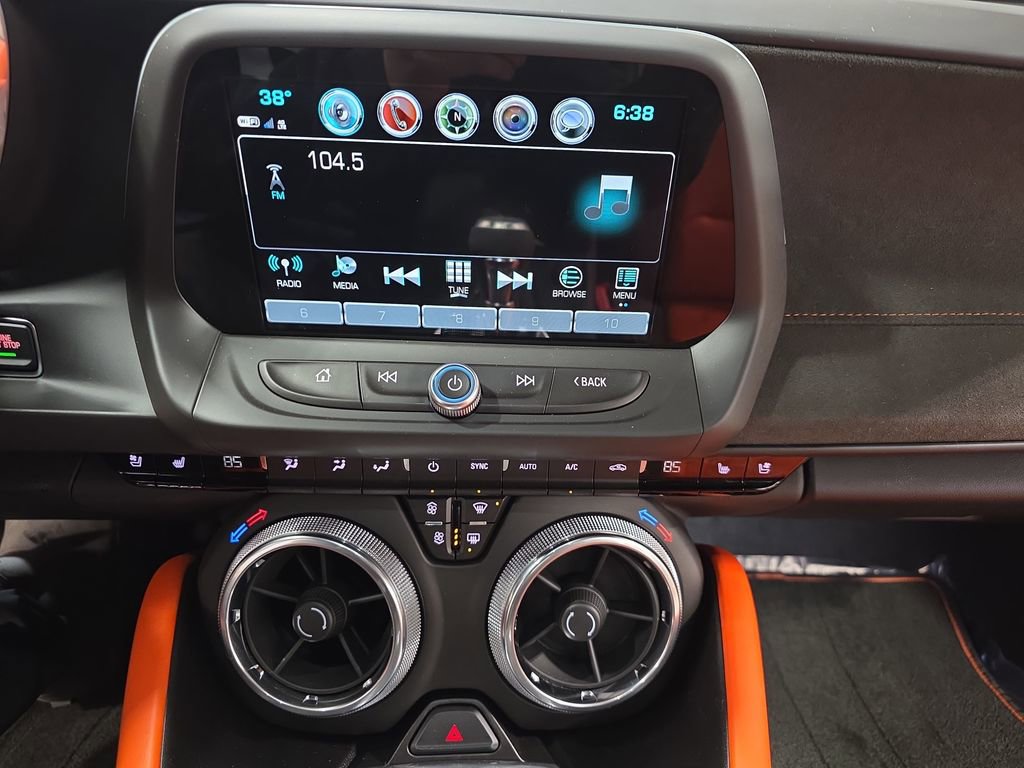 Certified 2018 Chevrolet Camaro SS w/ Hot Wheels Edition RWD image 20