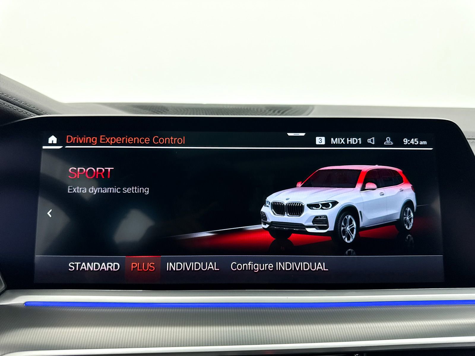 Used 2022 BMW X5 xDrive40i w/ Premium Package AWD/4WD image 11