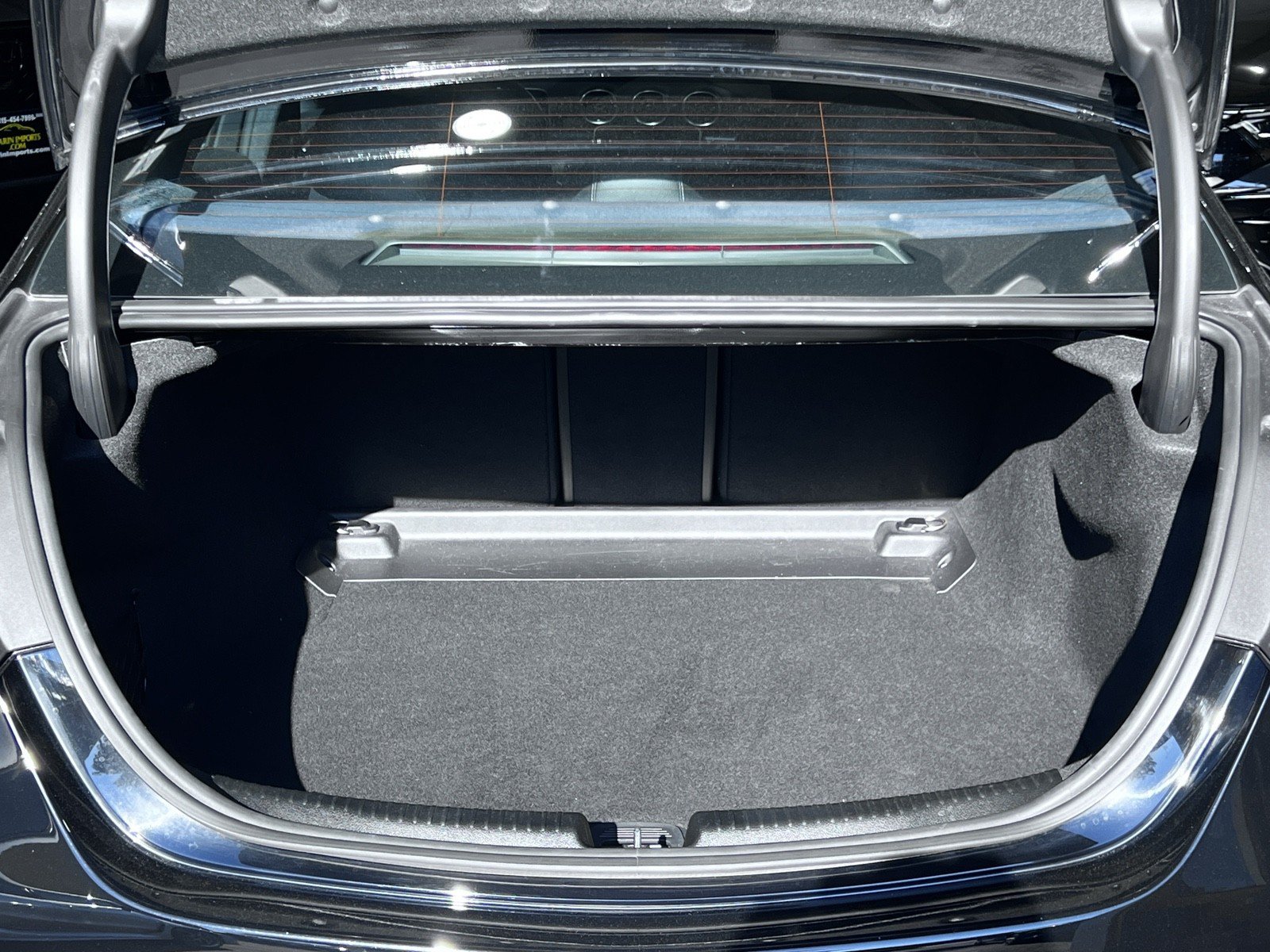 Used 2023 Mercedes-Benz C 300 Sedan w/ Advanced USB Package image 26