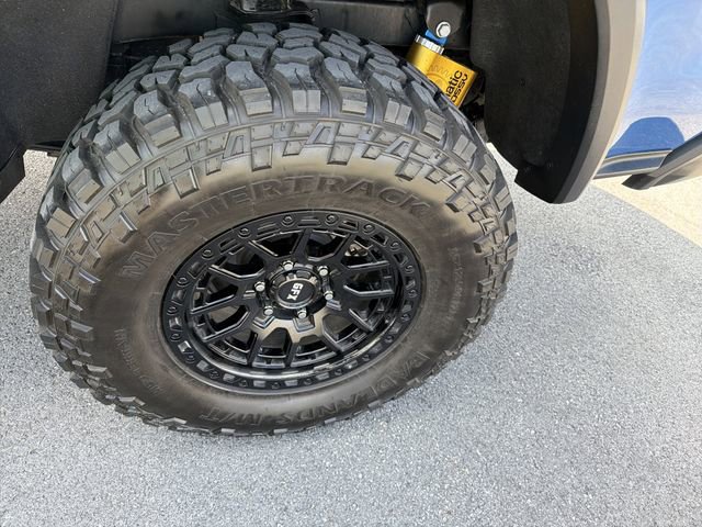 Used 2024 Chevrolet Colorado ZR2 image 12