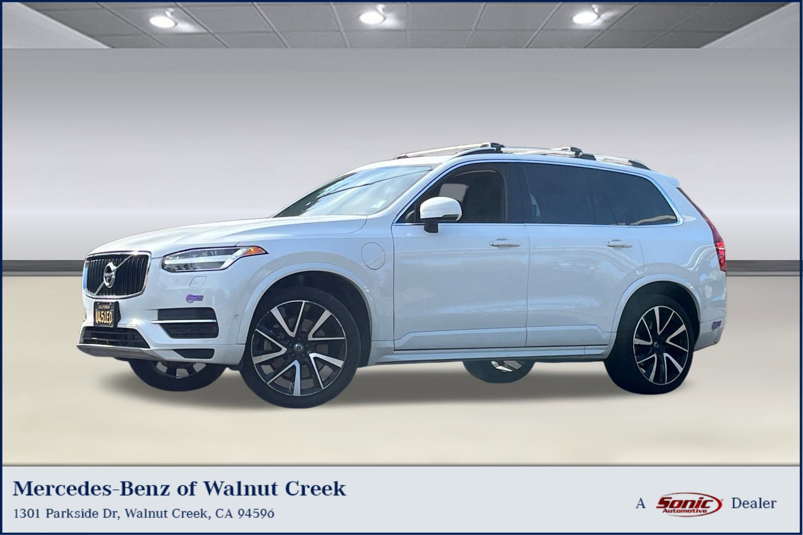 Used 2019 Volvo XC90 T8 Momentum w/ Advanced Package