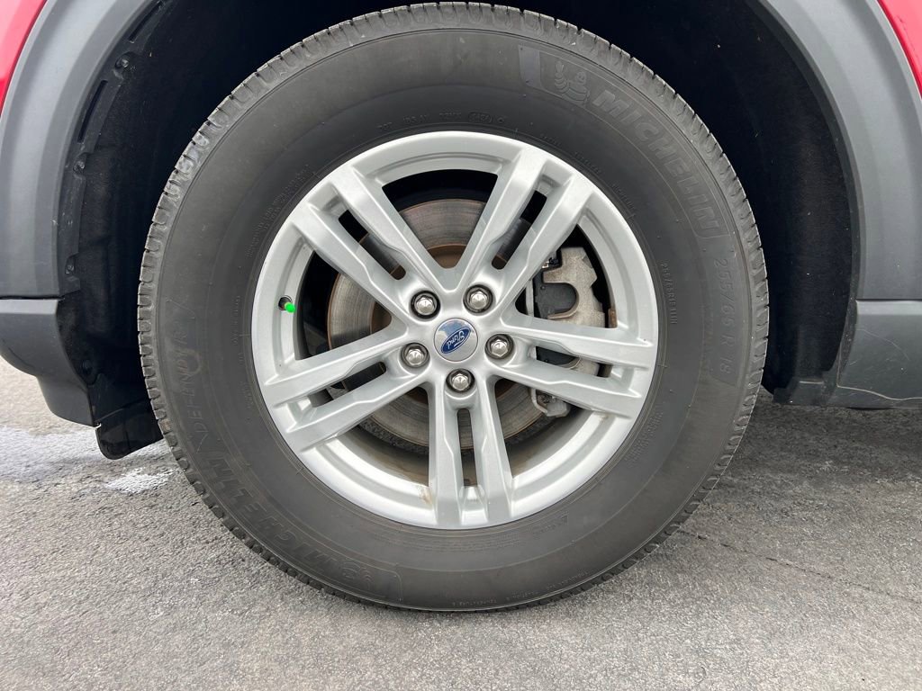 Used 2021 Ford Explorer XLT w/ Equipment Group 202A image 29