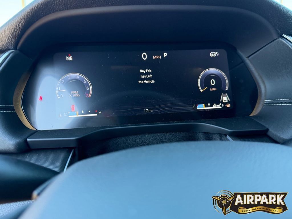 New 2025 Jeep Grand Cherokee L Altitude AWD/4WD image 25