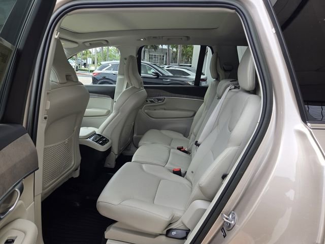Certified 2023 Volvo XC90 B6 Plus AWD/4WD image 14