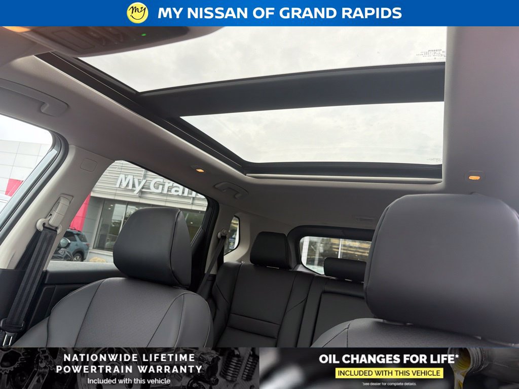 New 2026 Nissan Rogue Dark Armor AWD/4WD image 20