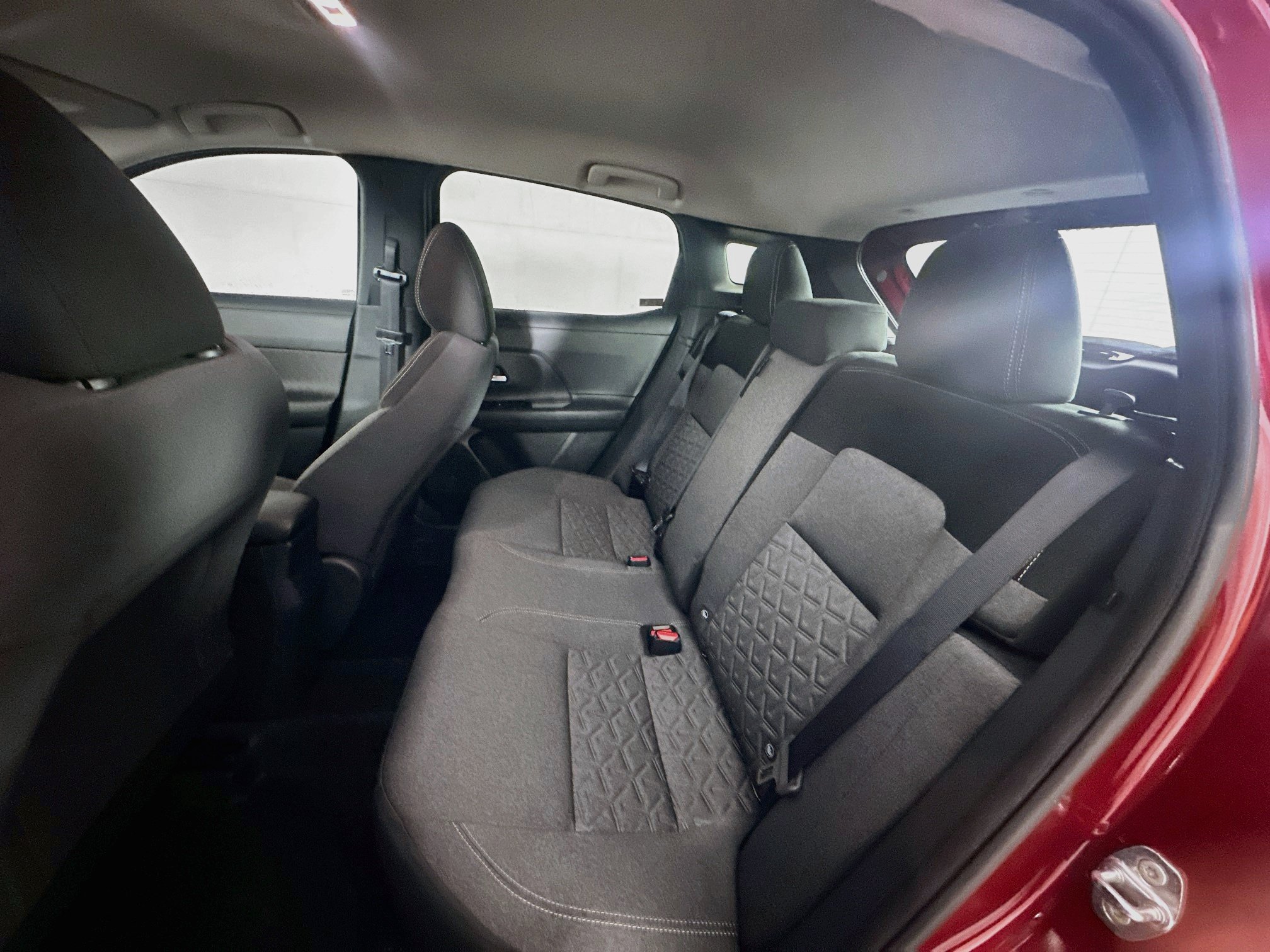 Used 2025 Nissan Kicks SV FWD image 26
