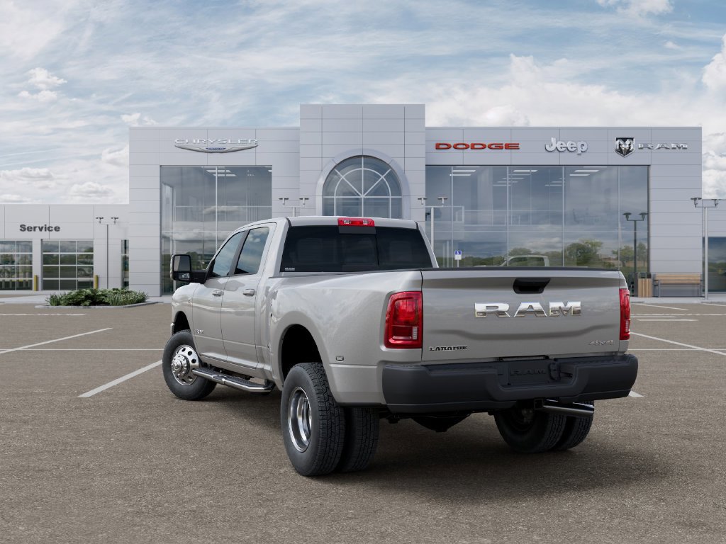 New 2026 RAM 3500 Laramie AWD/4WD image 3