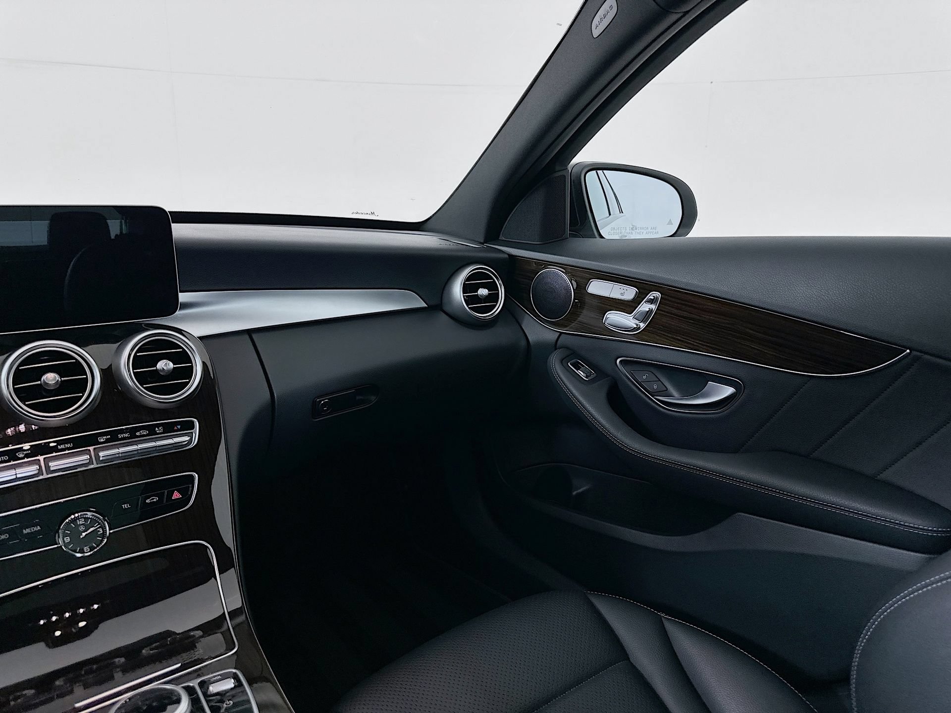 Used 2020 Mercedes-Benz C 300 Sedan image 24