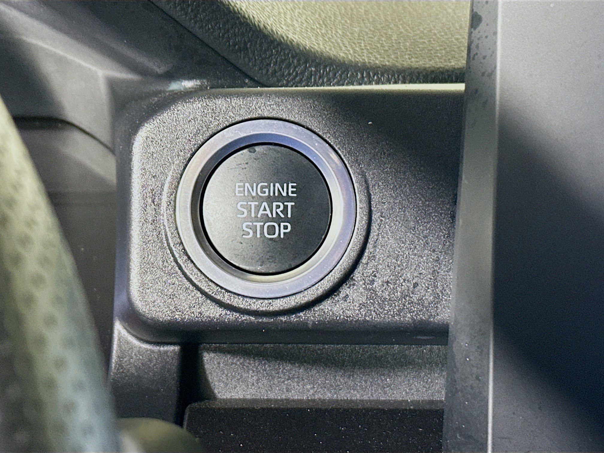 Used 2025 Toyota 4Runner SR5 AWD/4WD image 20