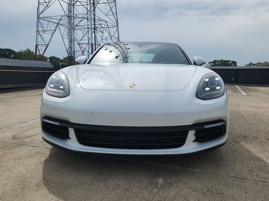 Used 2019 Porsche Panamera image 8
