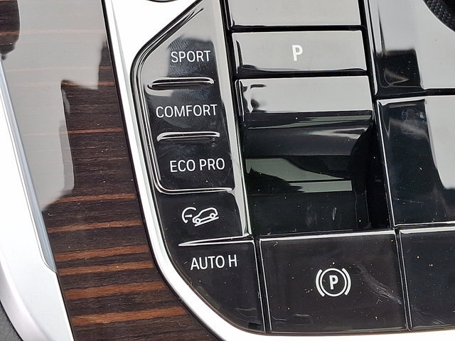 New 2026 BMW X7 xDrive40i image 19