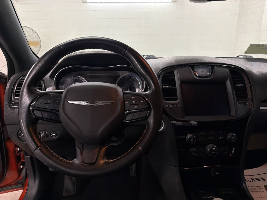 Used 2021 Chrysler 300 S RWD image 9