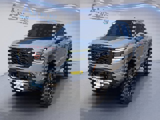 Used 2022 Nissan Frontier PRO-4X image 1