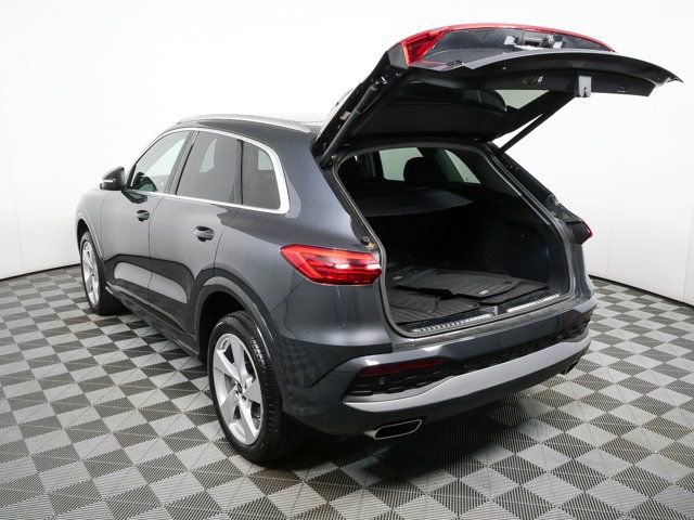 Used 2025 Audi Q5 Premium Plus w/ Premium Plus AWD/4WD image 30