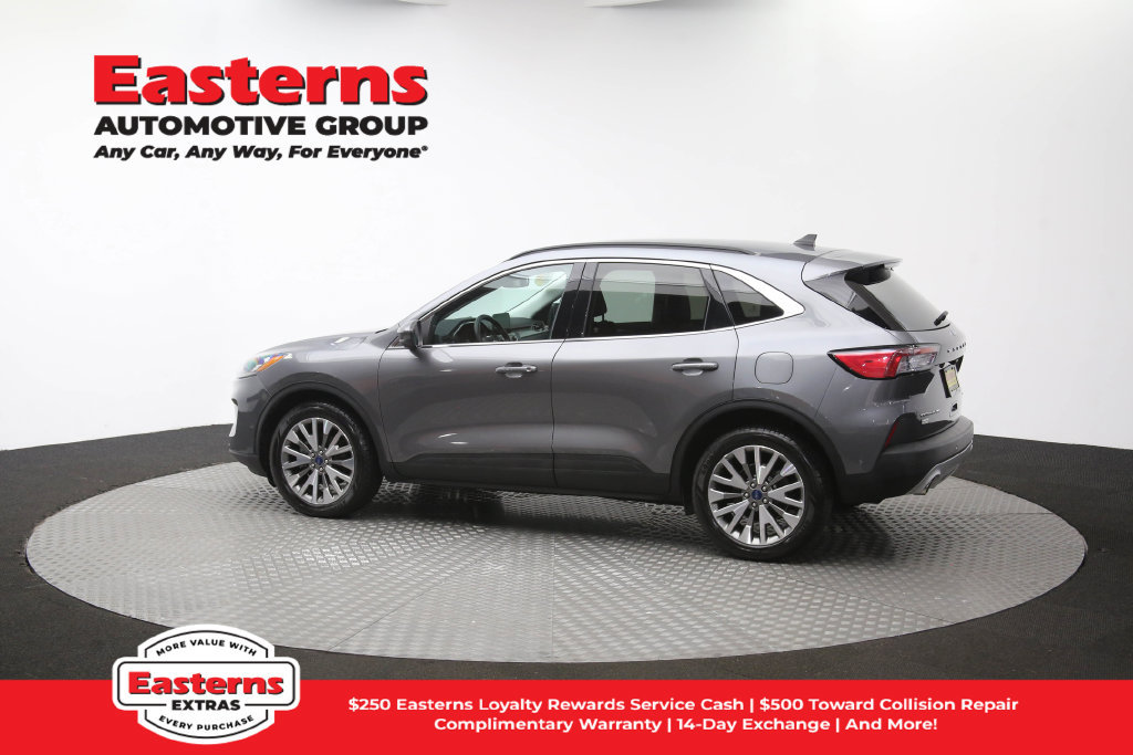 Used 2021 Ford Escape Titanium AWD/4WD image 64