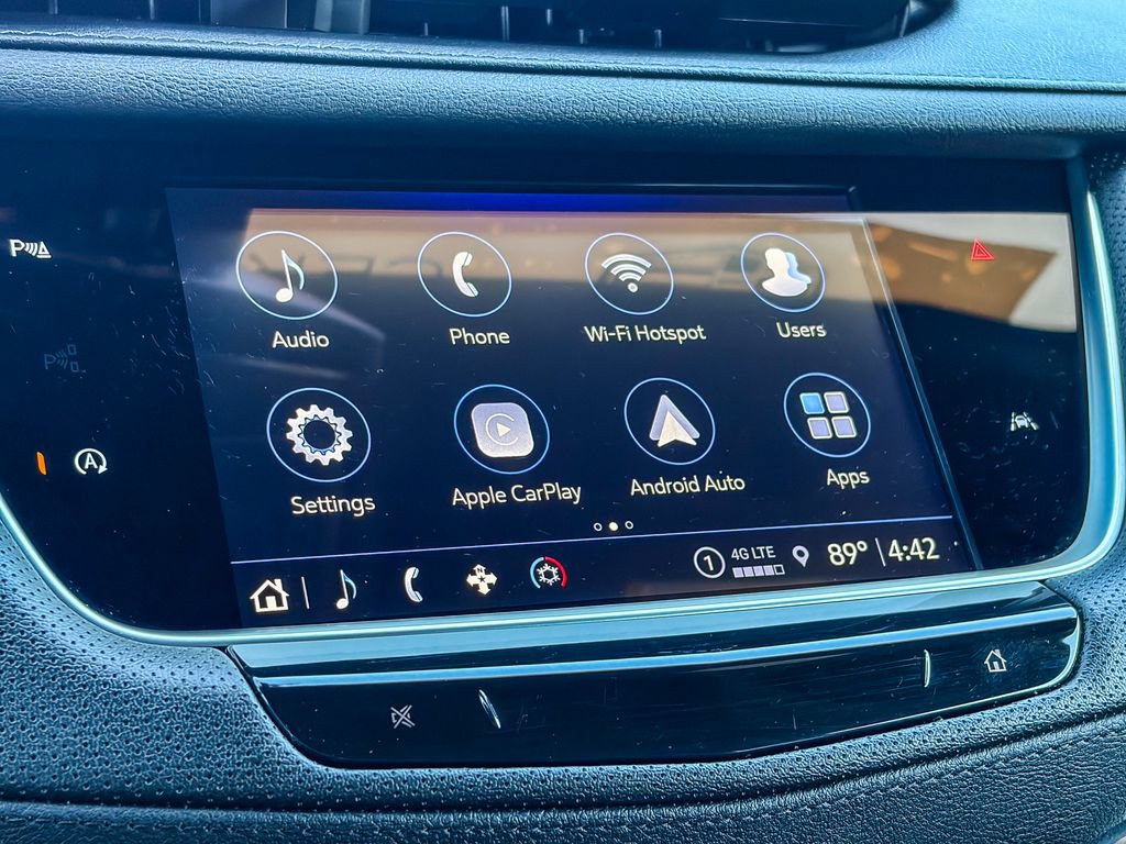 Certified 2024 Cadillac XT6 Luxury w/ LPO, Floor Liner Package AWD/4WD image 23