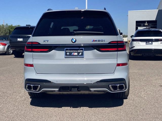 Used 2025 BMW X7 M60i image 6