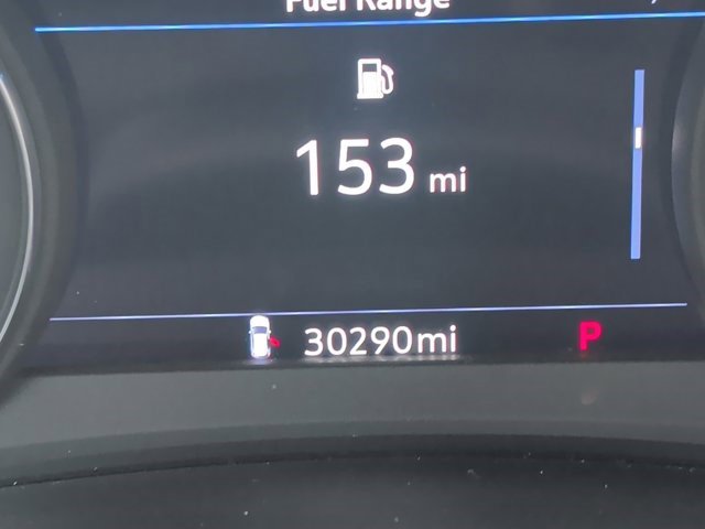 Certified 2022 Cadillac XT4 Premium Luxury w/ Technology Package image 24