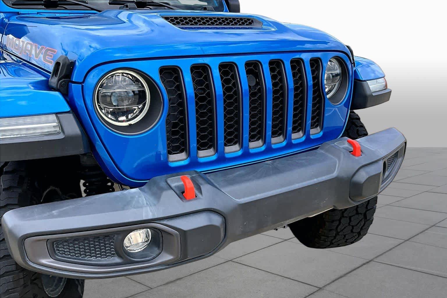 Used 2022 Jeep Gladiator Mojave w/ LED Lighting Group AWD/4WD image 30