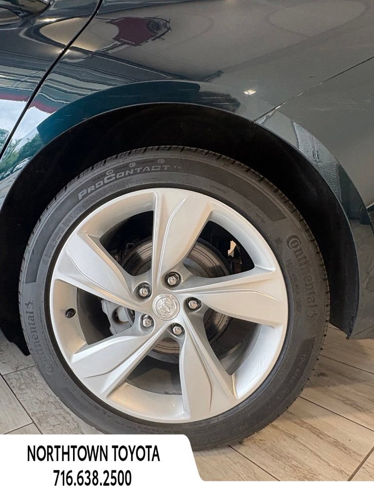 Used 2018 Buick Regal Preferred w/ Driver Confidence Package #1 FWD image 9