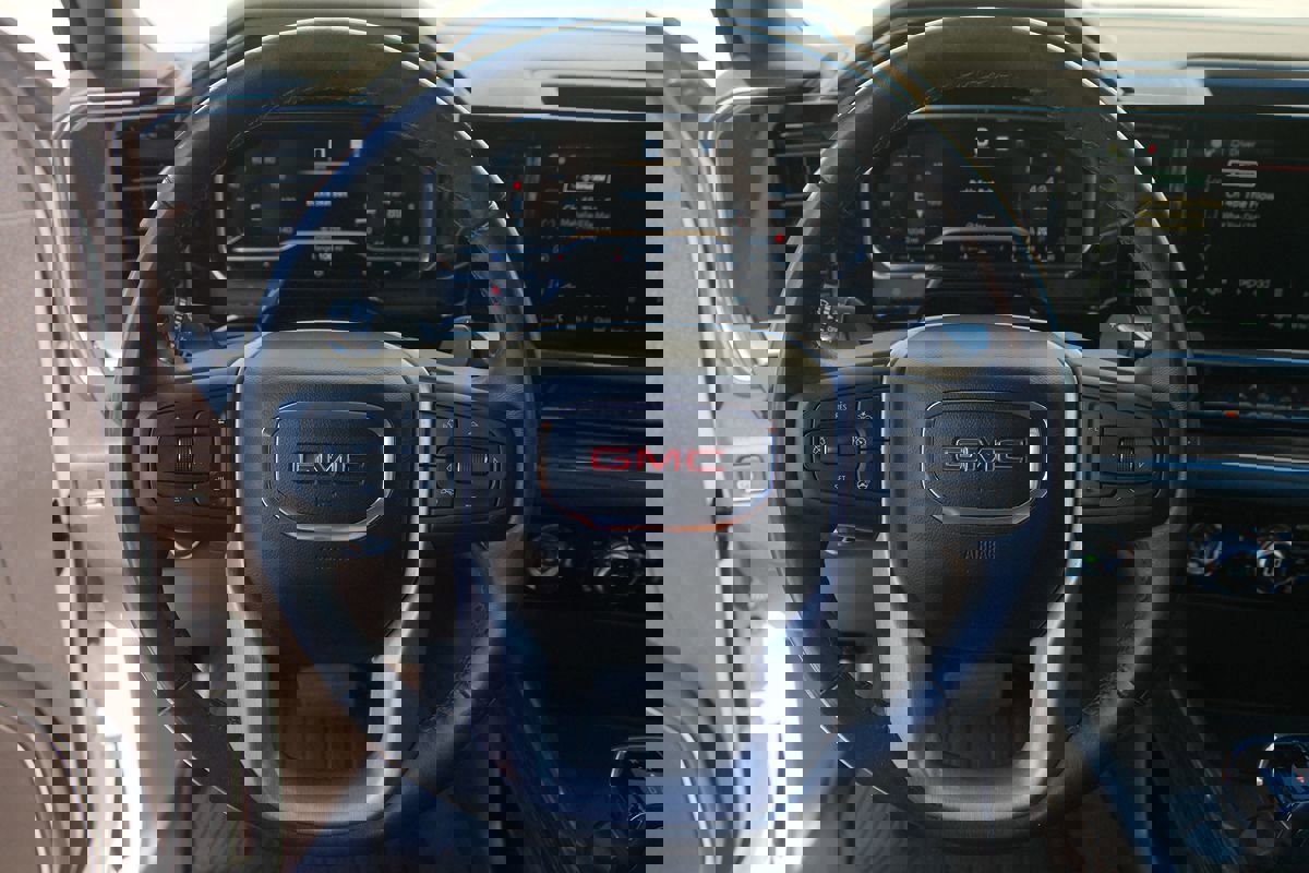 Used 2023 GMC Sierra 1500 Elevation image 14