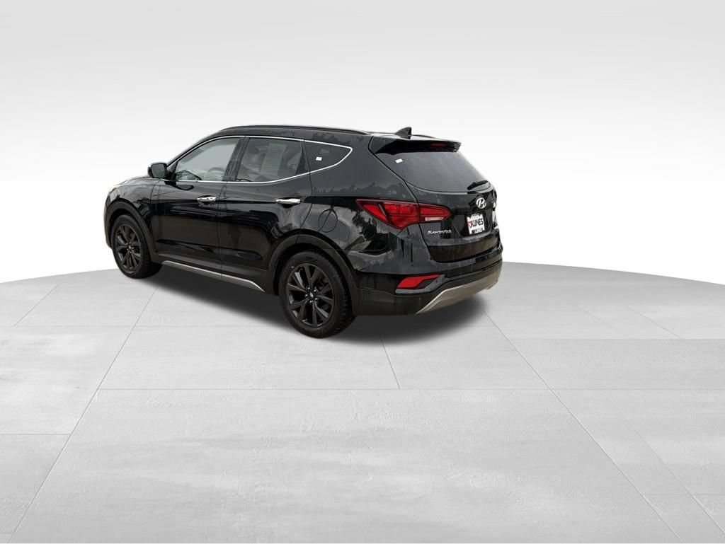 Used 2017 Hyundai Santa Fe Sport FWD image 8