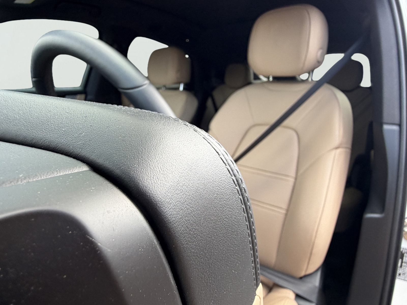 Certified 2025 Porsche Cayenne E-Hybrid Coupe AWD/4WD image 10