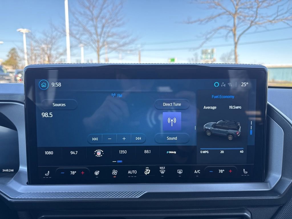 Used 2025 Ford Bronco Sport Badlands image 32