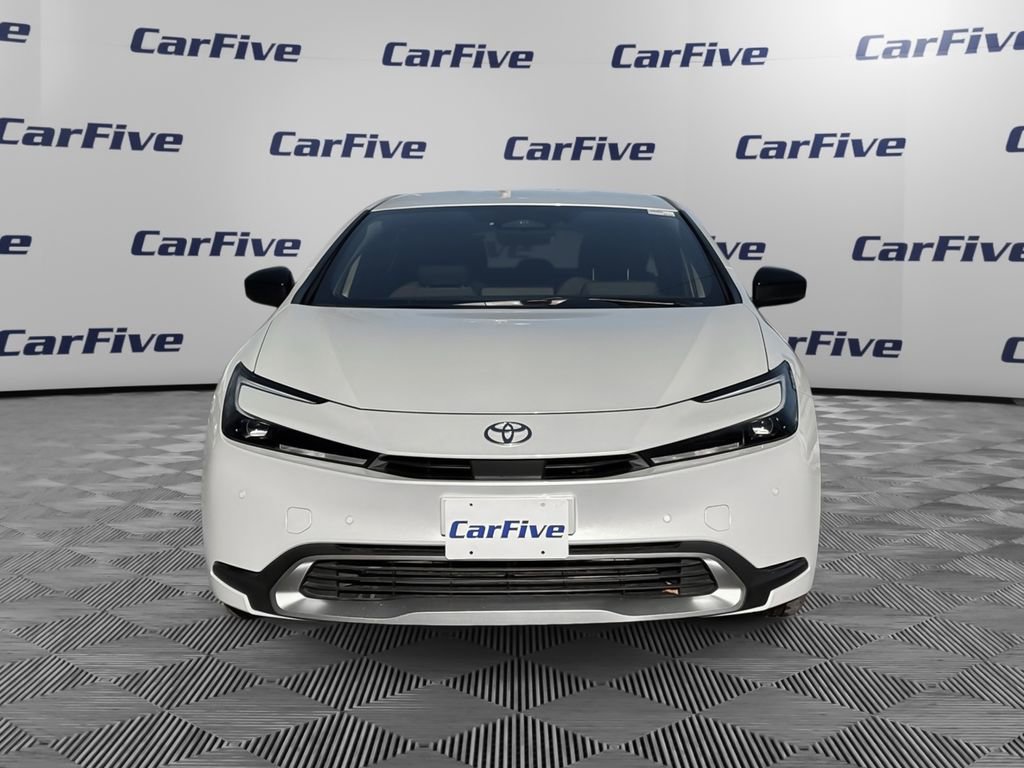 Used 2025 Toyota Prius Plug-In Hybrid image 9