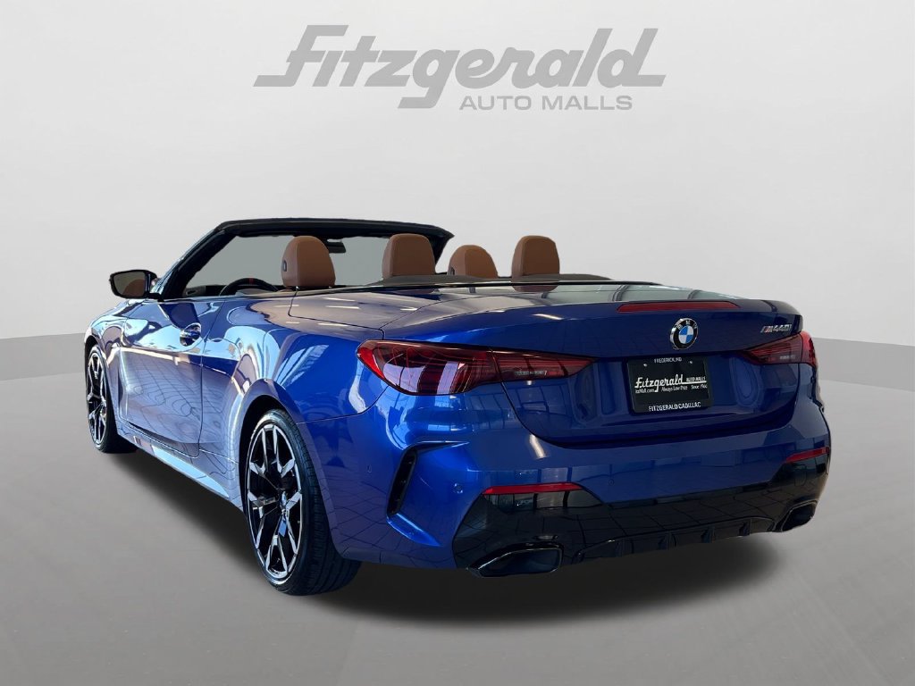 Used 2025 BMW M440i Convertible RWD image 9