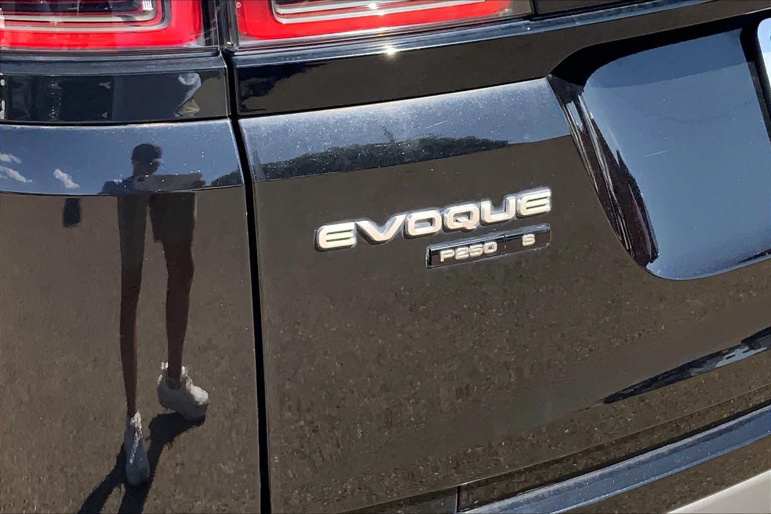 Used 2020 Land Rover Range Rover Evoque S AWD/4WD image 10