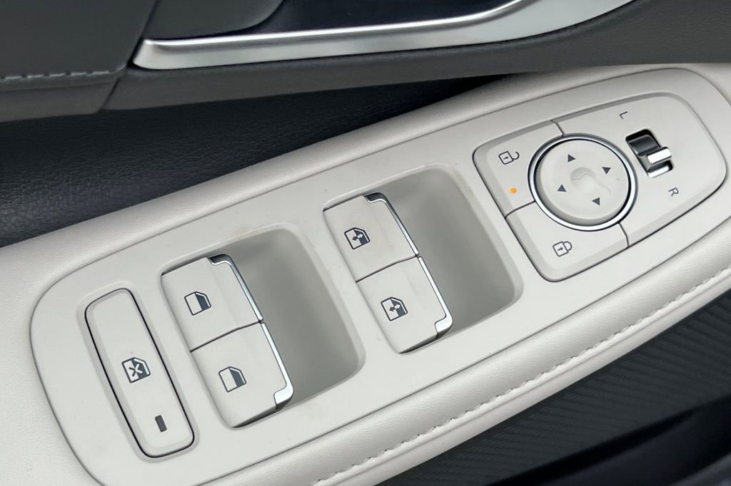 New 2026 Hyundai Sonata Limited FWD image 12