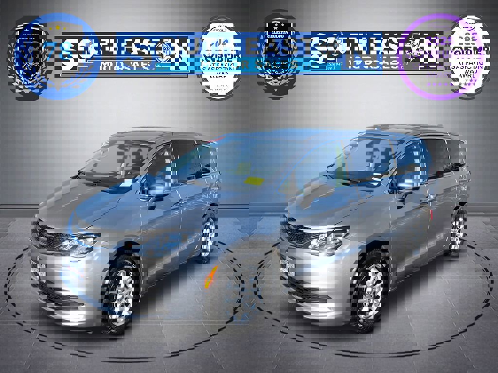 Used 2017 Chrysler Pacifica LX