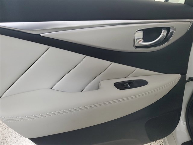Used 2023 INFINITI Q50 Luxe w/ Cargo Package image 10