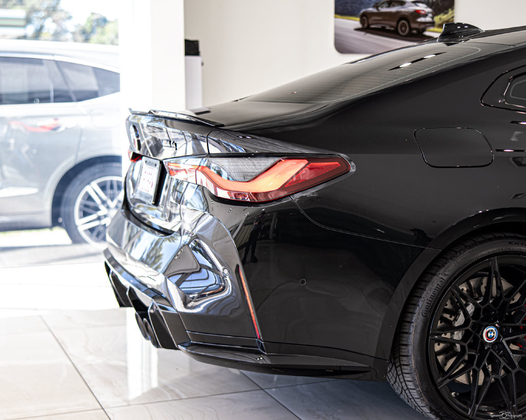 Used 2023 BMW M4 xDrive Competition w/ Executive Package AWD/4WD image 12