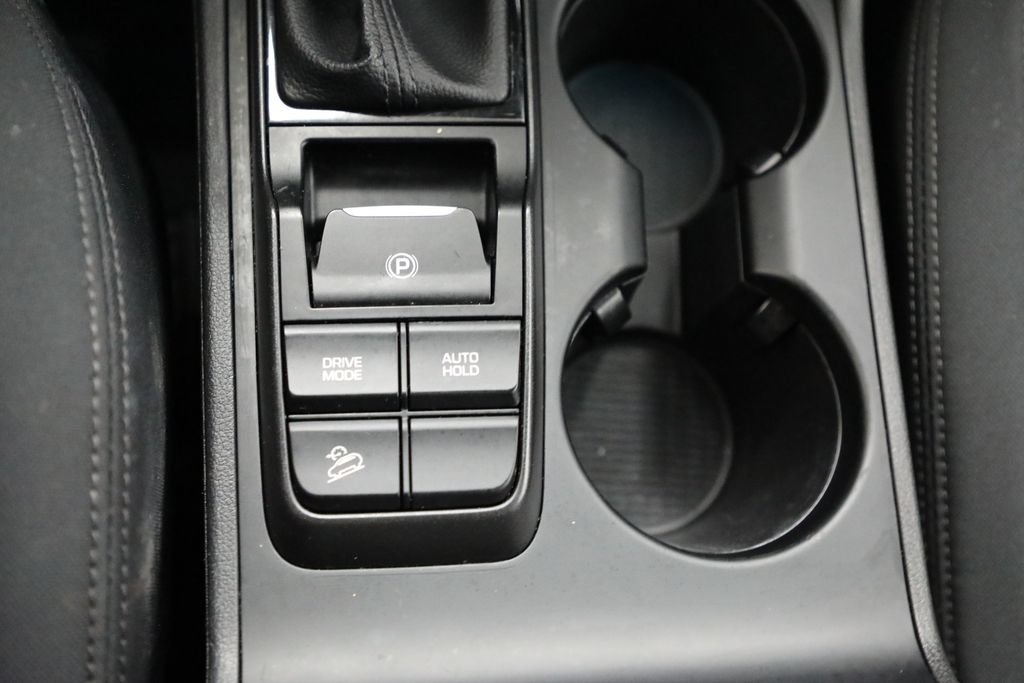 Used 2019 Hyundai Tucson Value w/ Cargo Package AWD/4WD image 7