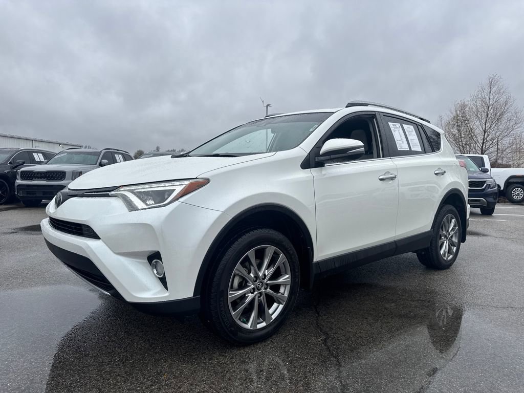 Used 2018 Toyota RAV4 Limited image 2