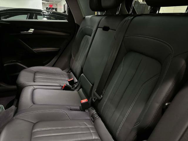 Used 2023 Audi Q5 2.0T Premium Plus w/ Premium Plus Package AWD/4WD image 15