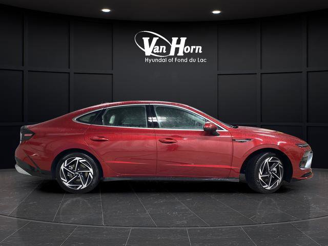 New 2026 Hyundai Sonata SEL image 2