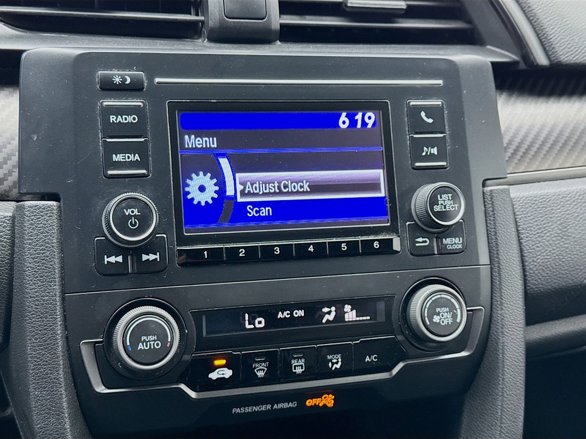 Used 2019 Honda Civic Sport image 9