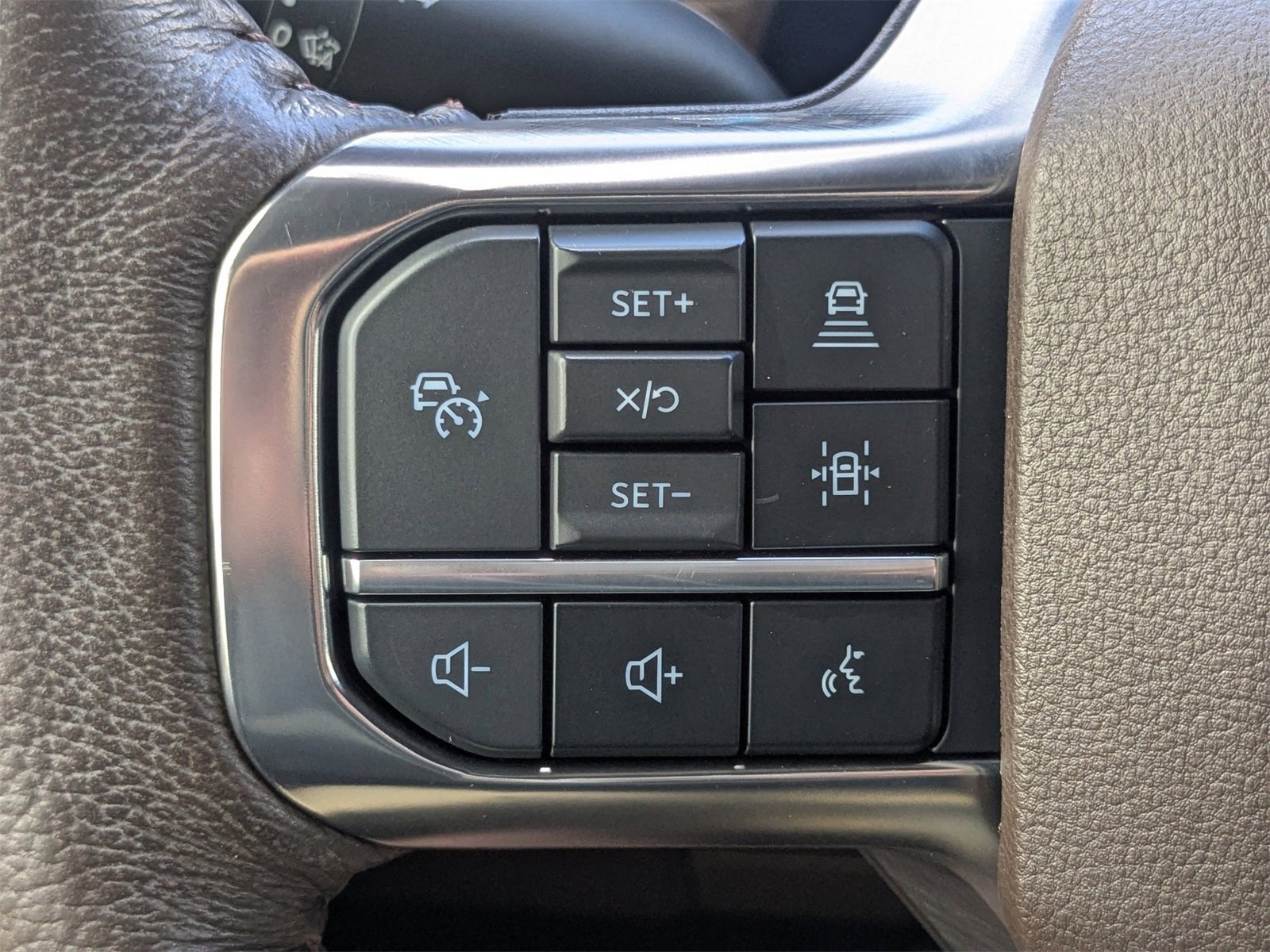 Used 2023 Ford F150 King Ranch w/ Equipment Group 601A High image 29