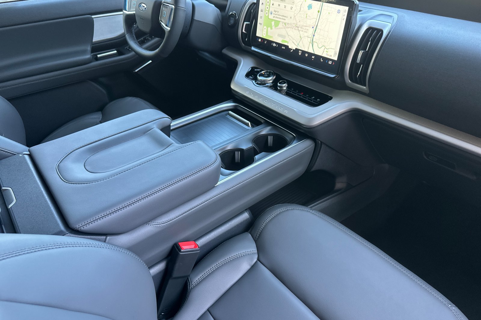 New 2027 Ford Expedition Active RWD image 17