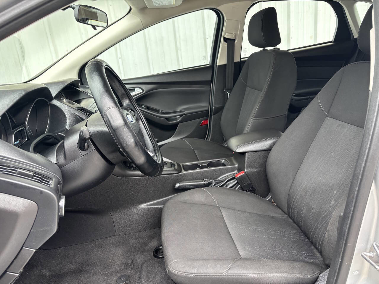 Used 2018 Ford Focus SE image 10