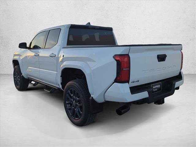 Certified 2025 Toyota Tacoma SR5 AWD/4WD image 7