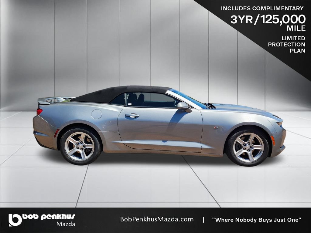 Used 2023 Chevrolet Camaro LT RWD image 24