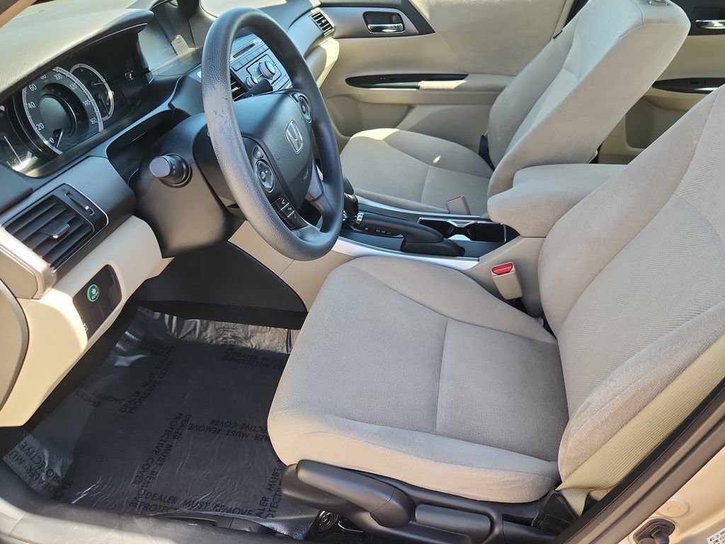 Used 2013 Honda Accord LX image 7