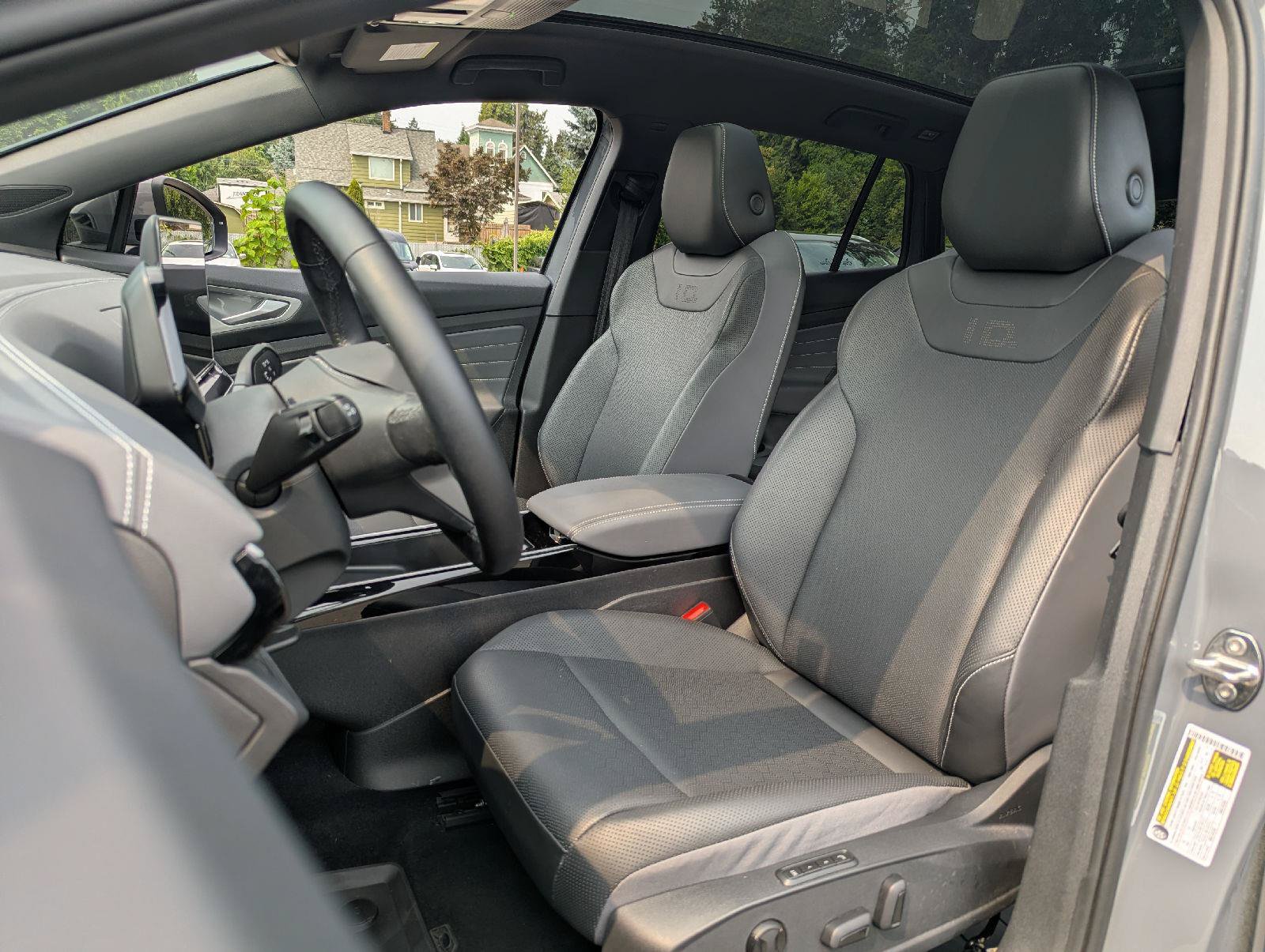Certified 2024 Volkswagen ID.4 Pro S AWD/4WD image 27