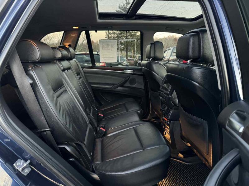 Used 2012 BMW X5 xDrive35i image 17