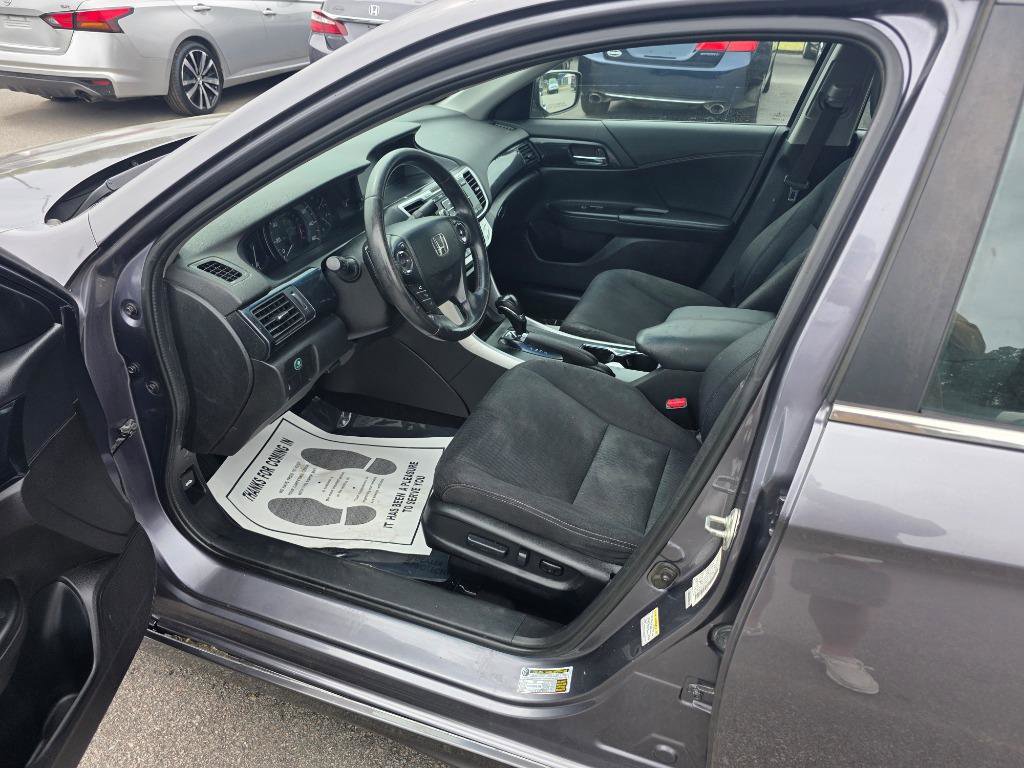 Used 2013 Honda Accord Sport image 5